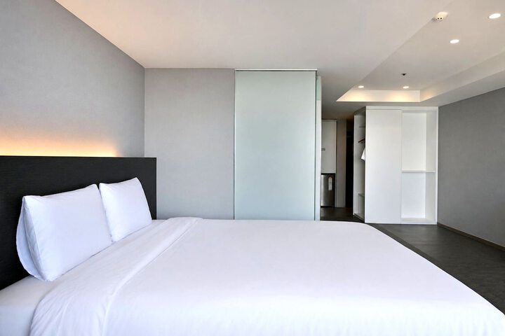 Room 35 of 124