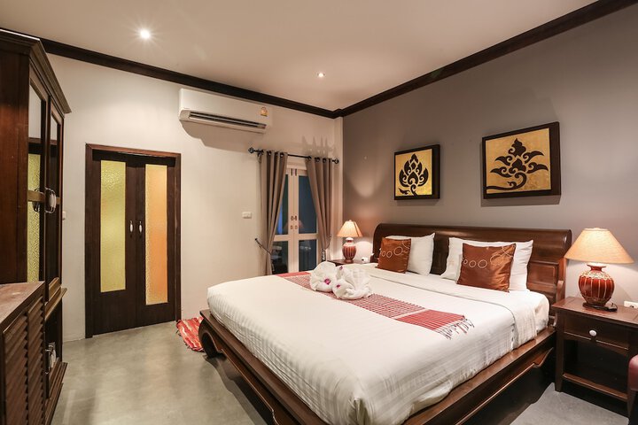 Room 36 of 62