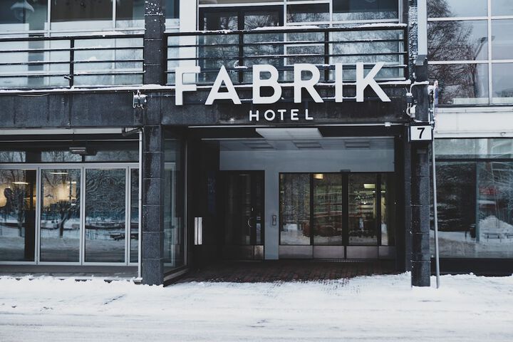 Hotel 86 of 88