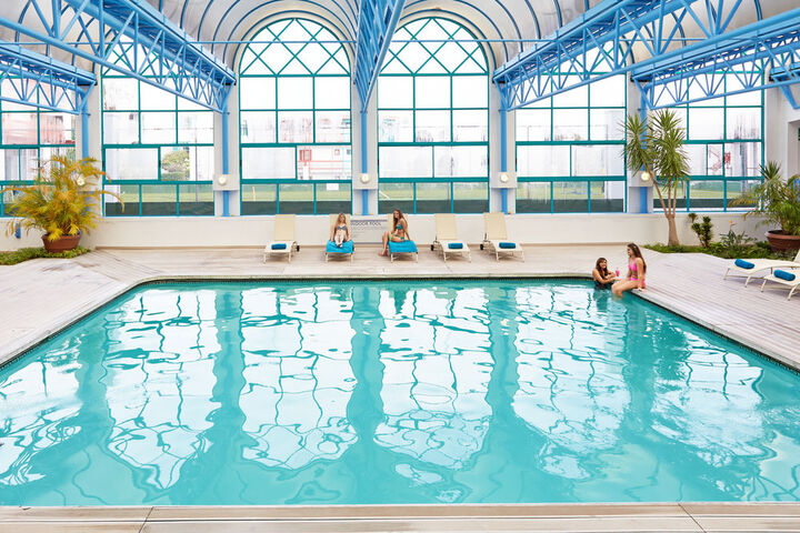 Pool 32 of 37