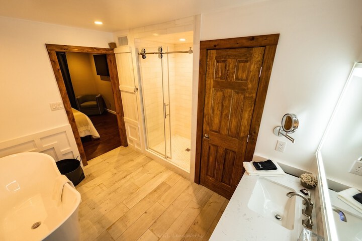 Room 92 of 125
