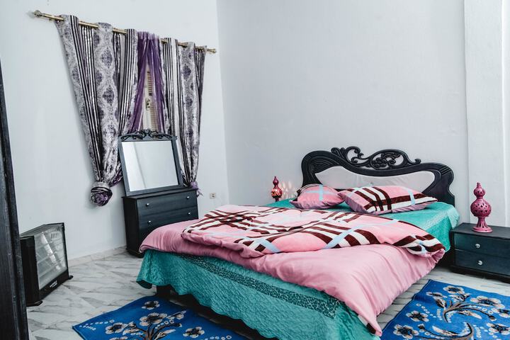 Room 2 of 16