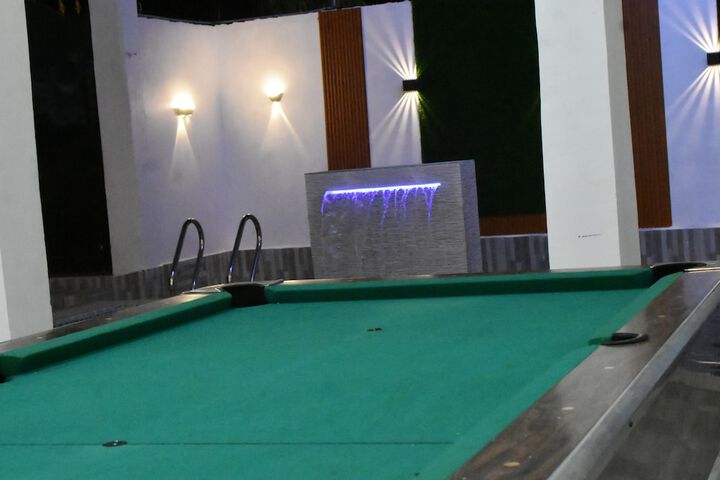 Pool 47 of 99