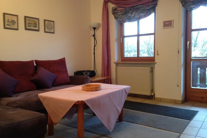 Room 12 of 33