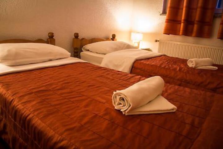 HOTEL FENIKS