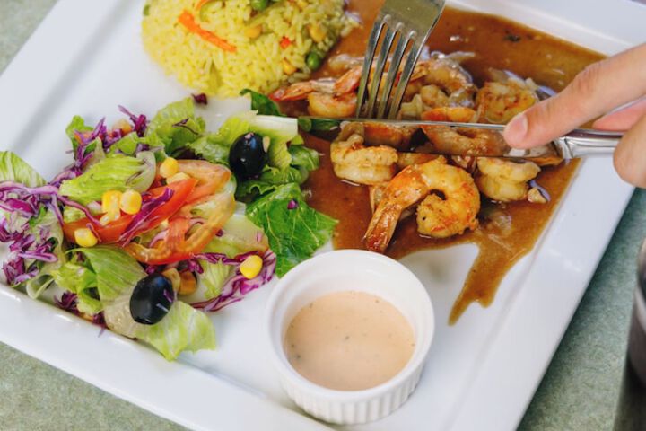 Dining 49 of 81
