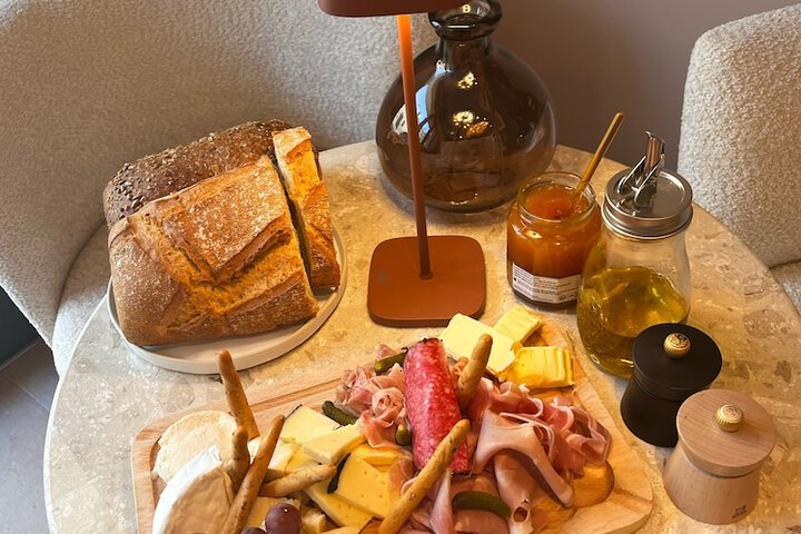 Breakfast/Coffee Service 36 of 45