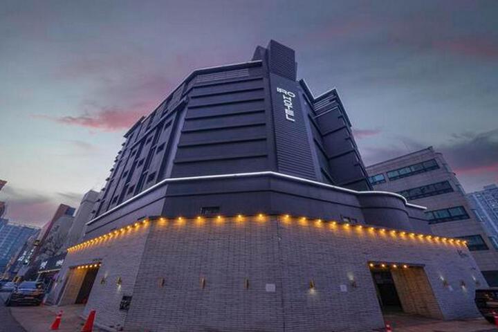 Iro Hotel Wolgot