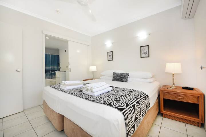 Room 3 of 21