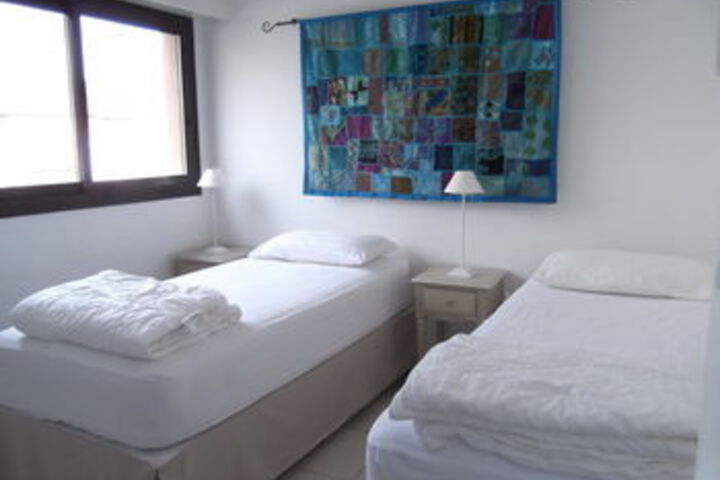 Room 56 of 146
