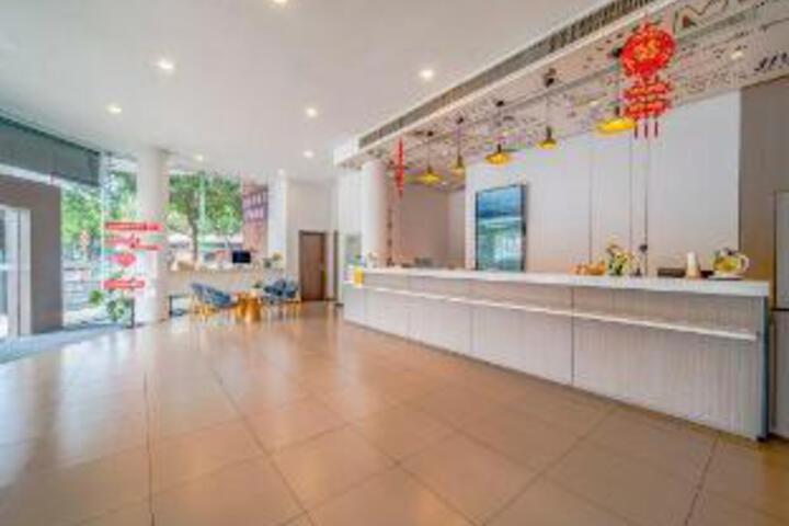 MEIHUAHotel (Jiaxing Yuehe Old Street)