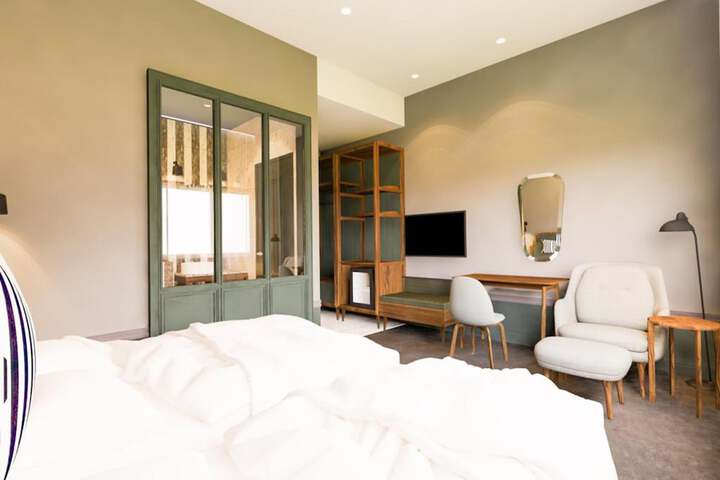 Room 12 of 56