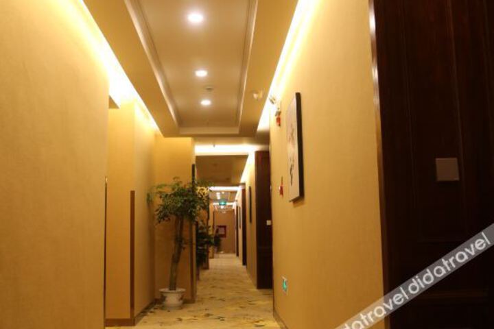 Hotel Interior 9 of 12