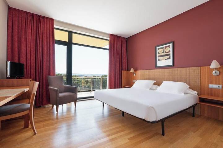 Room 14 of 51