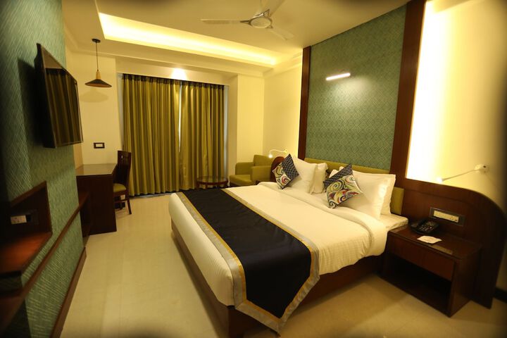Room 5 of 29