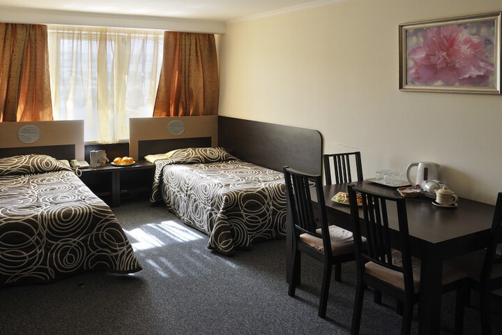 Room 18 of 60