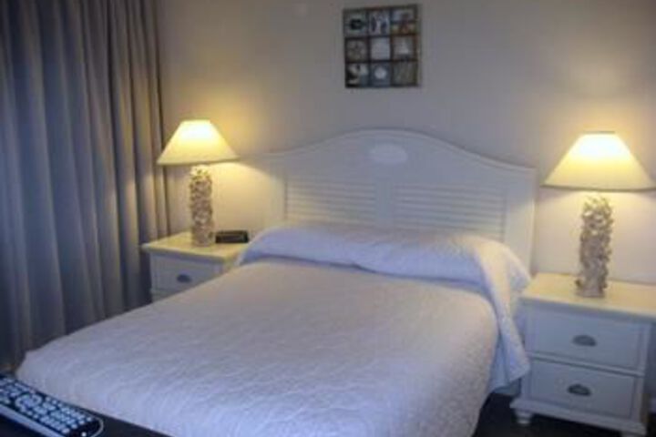Room 12 of 40