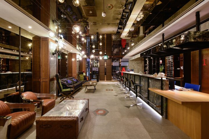 Hotel Lobby