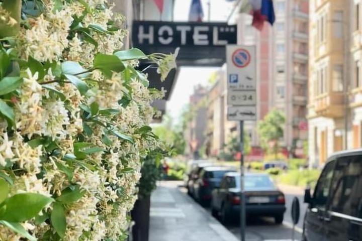 Hotel 41 of 42