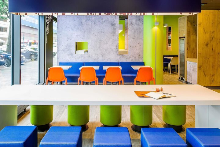 Breakfast area
