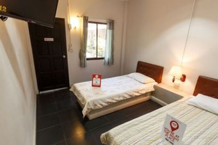 Room 28 of 70
