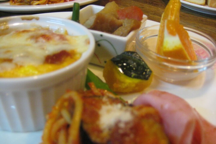 Dining Photos