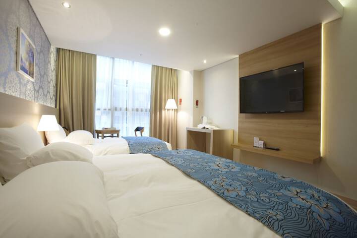 Room 29 of 78