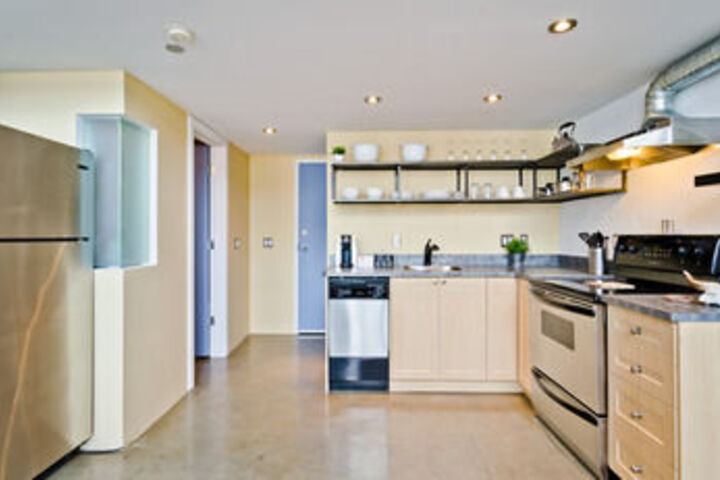 Room 15 of 20