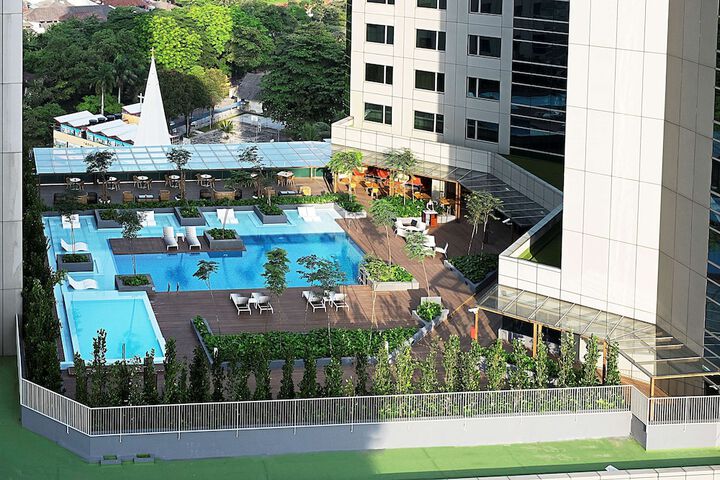 Pool 48 of 100