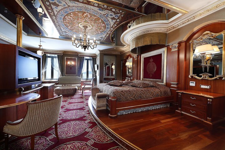 Room 24 of 58
