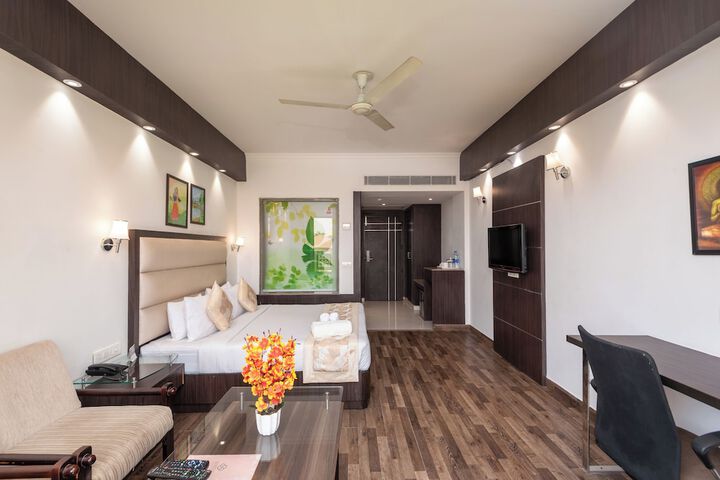 Room 20 of 40