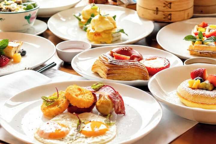 Breakfast/Coffee Service 85 of 137