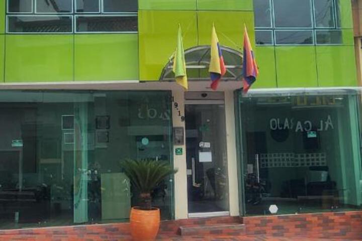 Vincent Suites Hotel