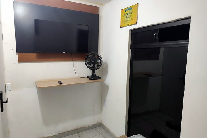 Room 30 of 46
