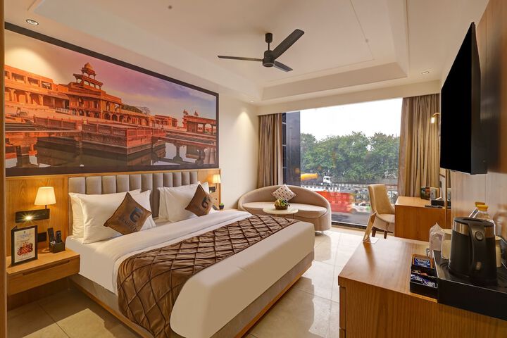 Room 21 of 36