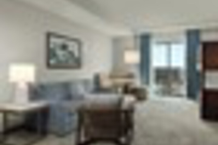 Room 44 of 204