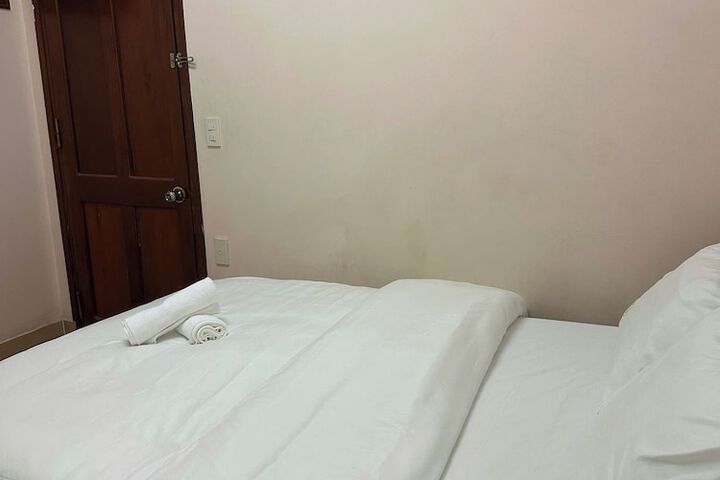 Room 5 of 34