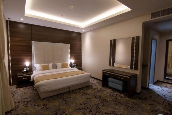 Room 10 of 64