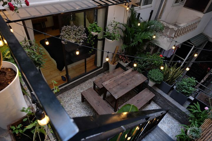 Hotel Exterior 42 of 49