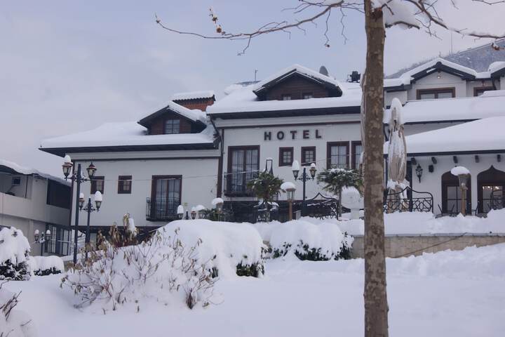 Hotel 9 of 11