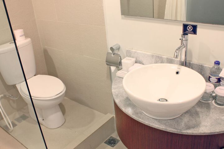 Bath Interior