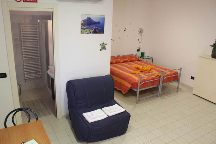 Room 16 of 39