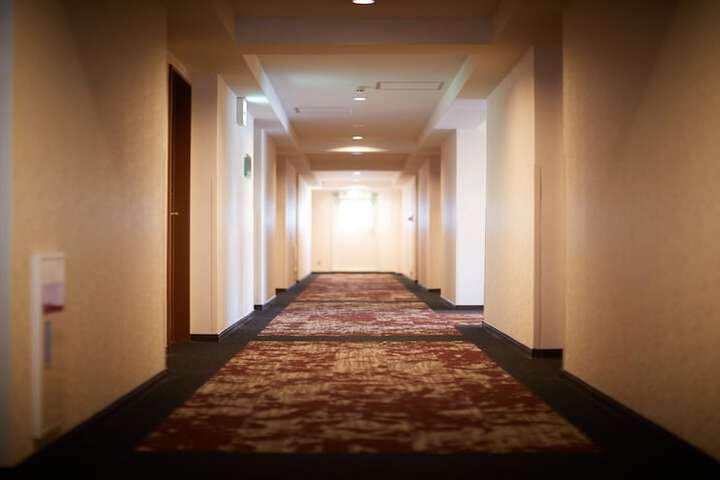 Ballroom/Hall 79 of 102