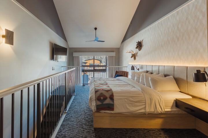 Room 47 of 97