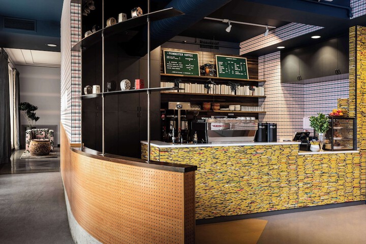 Coffee shop