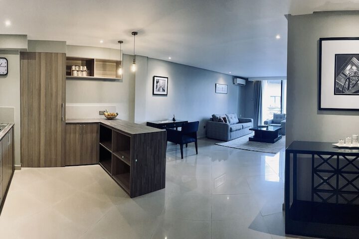 Room 14 of 38