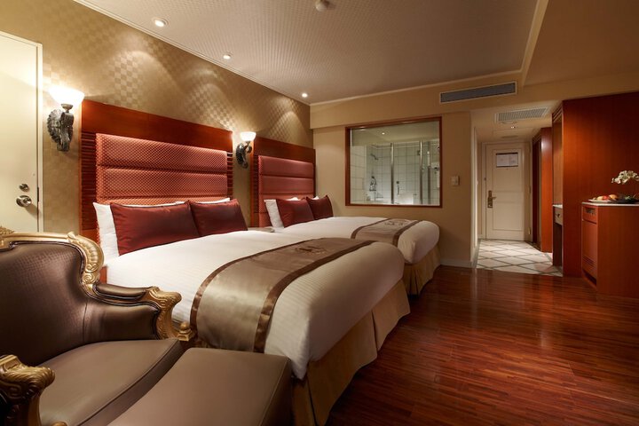 Room 17 of 55