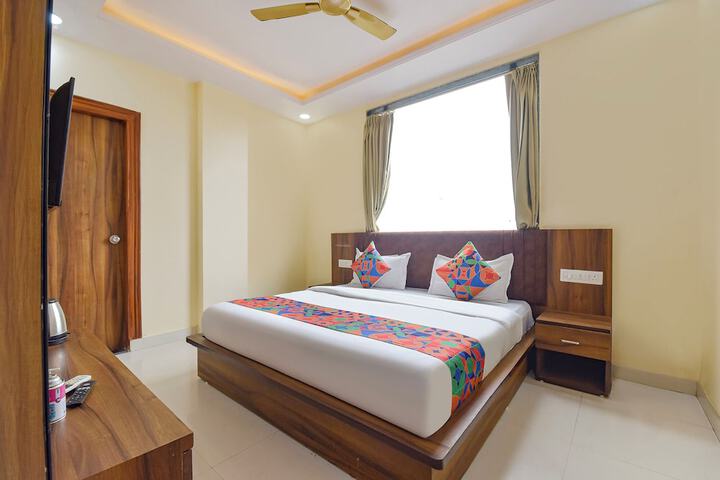 Room 20 of 37