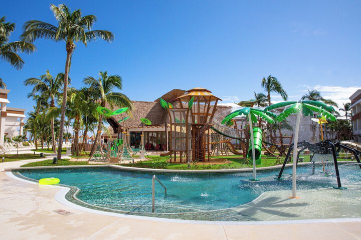 Pool 42 of 120