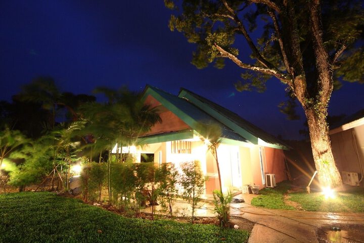 Photo 19